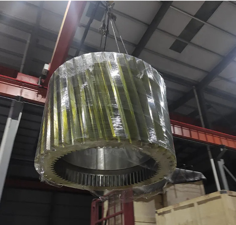 Heavy Duty Cylindrical Gear Gear Besar Untuk Transfer Daya Superior Di Silver Finish