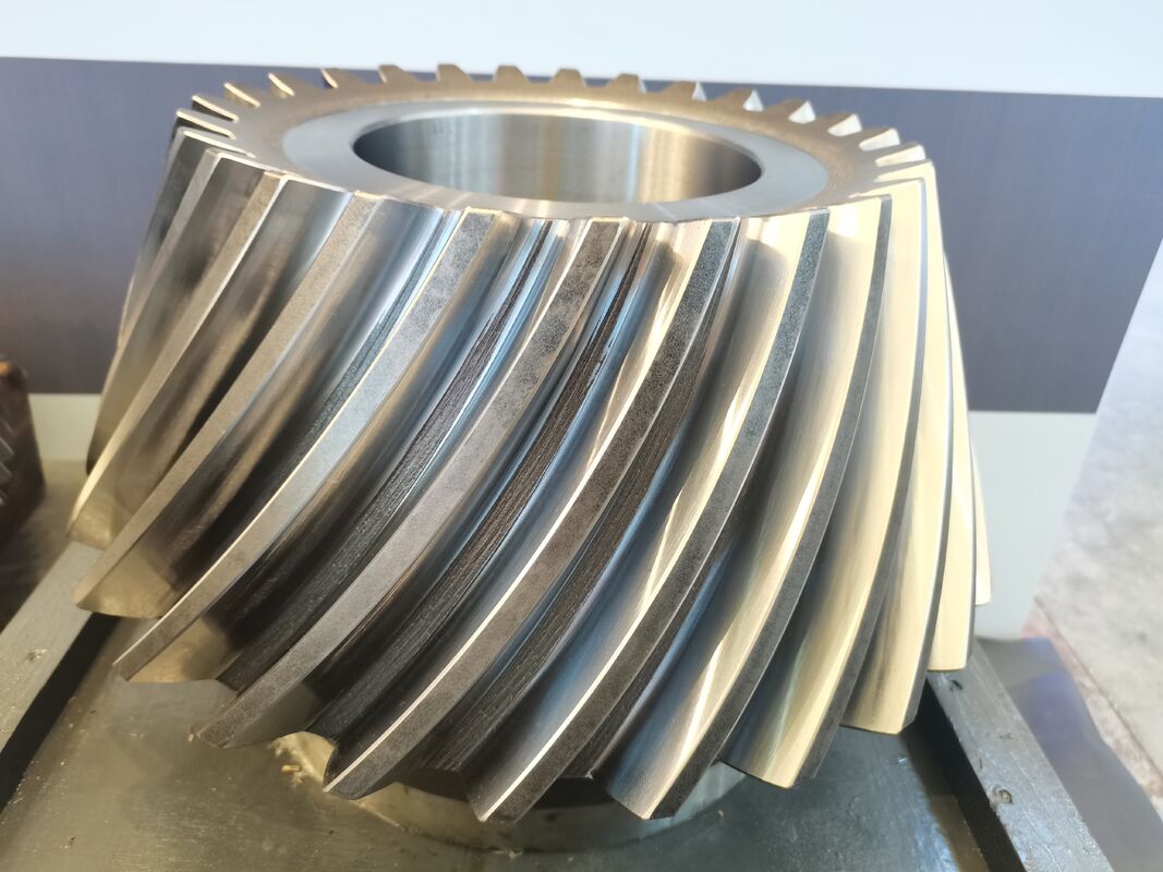 Keakuratan tinggi 20CrMnTi Spiral Bevel Gear Set dengan 3 inci Pitch Diameter untuk kotak transmisi